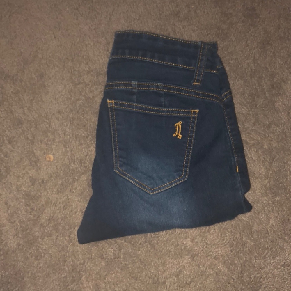V.I.P Jeans - Picture 4 of 5